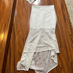 White 2 piece lace set